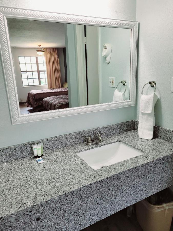 Best Price Motel & Suites Orange Dış mekan fotoğraf